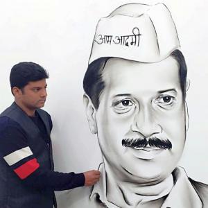 No CM, netas invited for Kejriwal's swearing-in