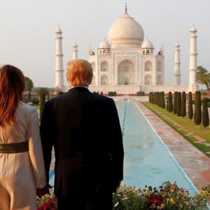 Donald, Melania enjoy romantic walk at Taj Mahal