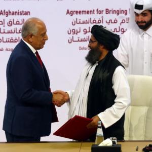 US, Taliban sign peace agreement to end 18-yr war