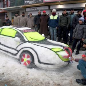 PHOTOS: Kashmiri youth builds car out of snow