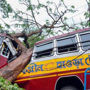 WB devastated as Cyclone Amphan leaves trail of death