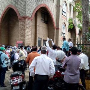 Bodies kept in corridors in Mumbai's Covid-19 hospital