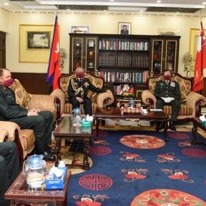 Army Chief Gen Naravane meets Nepal counterpart