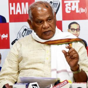 Manjhi announces return to NDA ahead of Bihar polls