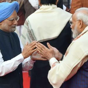 Manmohan writes to Modi with 5 suggestions on Covid