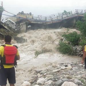 Heavy rains damage highways in Uttarakhand