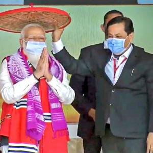 Modi opens coffers for Assam before polls