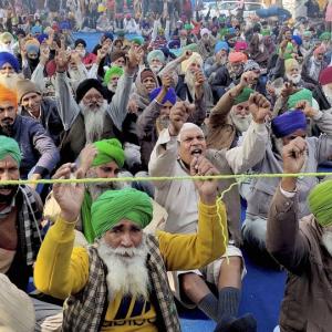 Govt-farmers to hold 9th round of talks on Friday