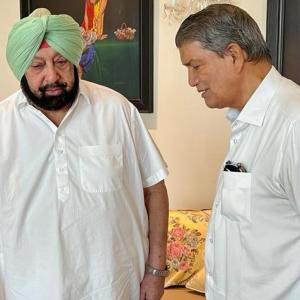 Amarinder relents on question of Sidhu's elevation