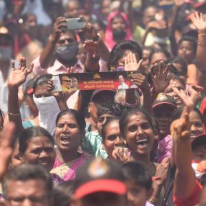 'Tight contest in TN, but with edge to DMK'