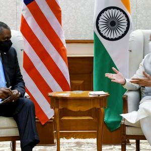 US Def Sec to support Indian healthcare workers