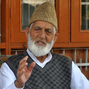 Kashmiri separatist leader Syed Ali Geelani dies