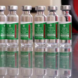 Confusion over UK nod to vaccinated Indian travellers
