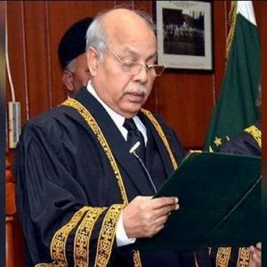 Imran Khan nominates former CJ of Pak as caretaker PM