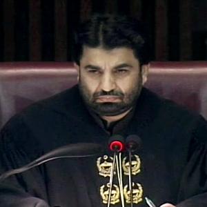 Pak SC seeks record of Imran's no-trust vote