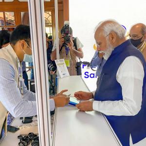 Modi inaugurates PMs' museum, buys first ticket
