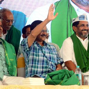 Influential farmers leader joins AAP in Karnataka