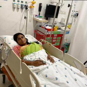 Police break YS Sharmila's fast, shift her to hospital