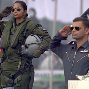 India's 1st woman Rafale pilot participates in R-Day