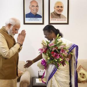 Modi, Nadda visit Murmu's home to greet her on win
