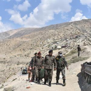 Army chief reviews security along LAC in HP, U'khand