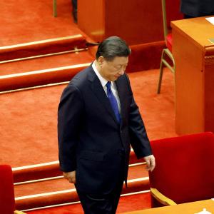 Does Xi Jinping Look Worried?