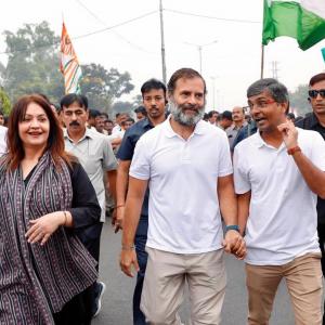 Pooja Bhatt first from Bollywood to join Rahul's yatra