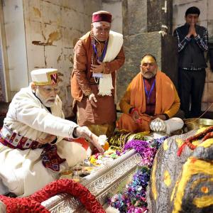 PIX: Modi offers prayers at Kedarnath, Badrinath