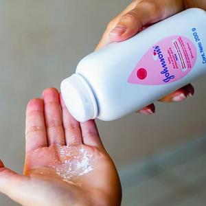 Maha cancels J&J's baby powder manufacturing licence
