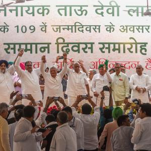 Nitish, Pawar lead Oppn call for anti-BJP front