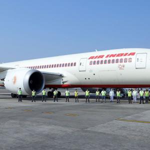 DGCA tells airlines how to handle unruly passengers