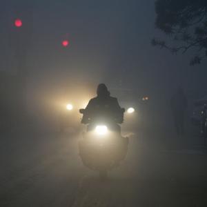 Cold wave grips Delhi; dense fog hits flight, rail ops
