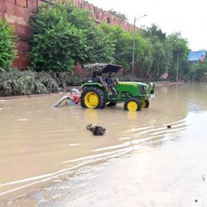 Yamuna water level rising but...: Delhi minister