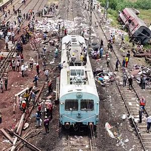 Odisha train crash: Inquiry finds 'multi-level lapses'