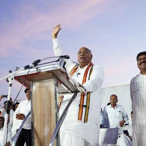 Congress Can't Afford To Lose Karnataka Poll