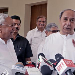 Nitish, Naveen meet, deny talks on alliance for polls