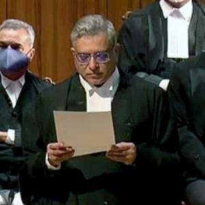 Stop saying 'My Lord', take half my salary: SC judge
