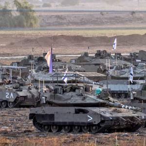 Israel Gets Ready For Gaza Land Offensive