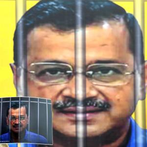 SC against Kejri playing CM if out on bail