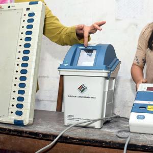 SC rejects pleas on 100% VVPAT counting, paper ballot