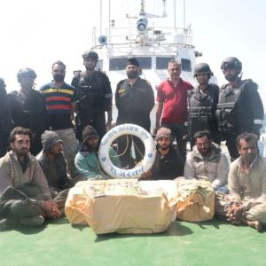 Pak boat with drugs worth Rs 480 crore held off Gujarat coast