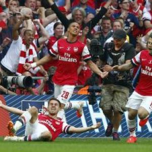 Arsenal hit back to win thrilling FA Cup final