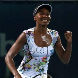 Cornet stuns Serena to prevent all-Williams Dubai final