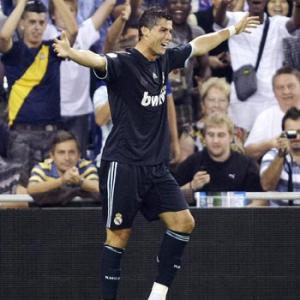 Ronaldo secures Real win, Ibra inspires Barca
