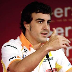 Alonso move jumpstarts F1 merry-go-round