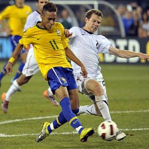 Santos to complain over Chelsea's Neymar approach