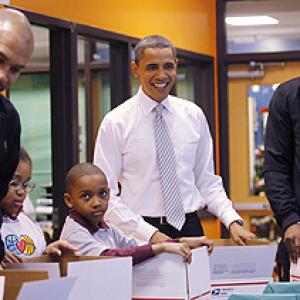 Obama takes LA Lakers to community service project