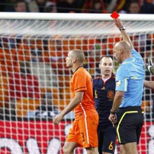 Violent players ruined final: Blatter