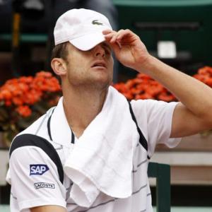 Roddick's hopes fade after Berdych defeat