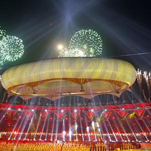 Colourful ceremony draws curtains on CWG